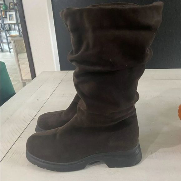 LA CANADIENNE Trevis Canada water proof winter slouchy brown suede fau… - Picture 7 of 11